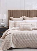 Turner Oak Bedspread Set - Latte
