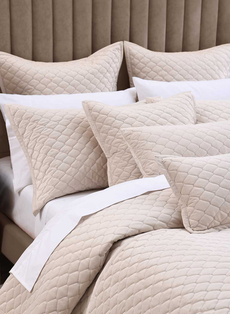 Turner Oak Bedspread Set - Latte